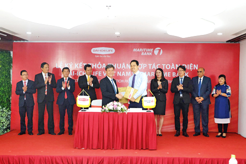 Maritime Bank và Dai-ichi Life Việt Nam ký kết thỏa thuận hợp tác toàn diện ảnh 1